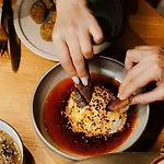 メルキュール ラ ロシュ シュル ヨン ホテル