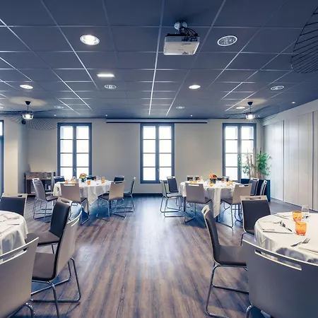 Hotel Mercure Sur Yon 4*