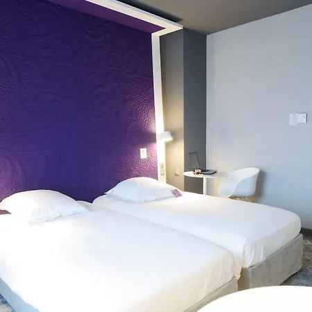 Mercure Sur Yon Hotel 4*