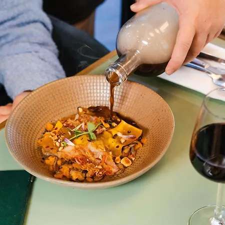 Mercure Sur Yon Hotel 4*