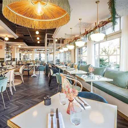 Mercure Sur Yon Hotel 4*