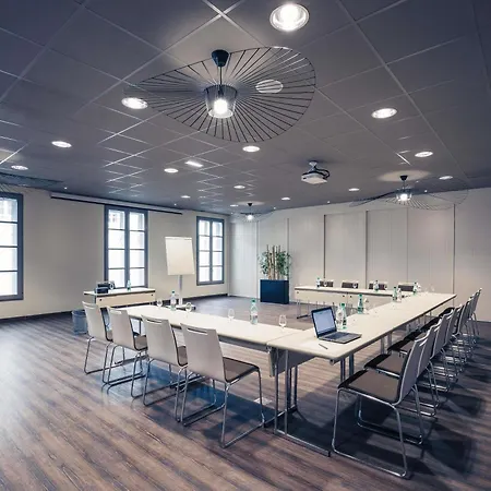 Mercure Sur Yon Hotel 4*