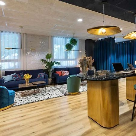 מלון Mercure Sur Yon