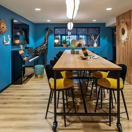 Mercure Sur Yon מלון לה-רוש-סור-יון