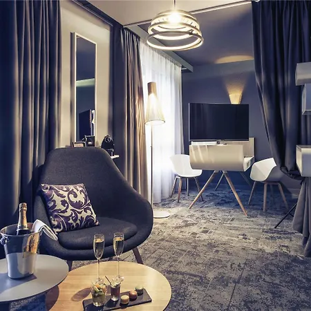 Mercure Sur Yon 4*