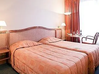 Mercure Sur Yon 4*
