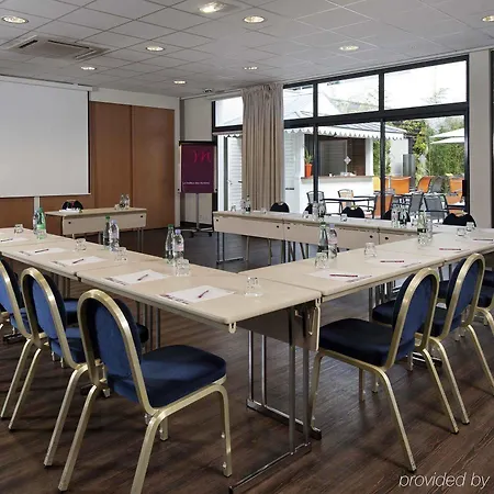 Mercure Sur Yon Hotel 4*
