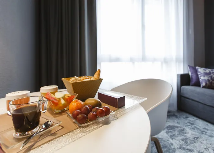 Mercure Sur Yon 4* לה-רוש-סור-יון