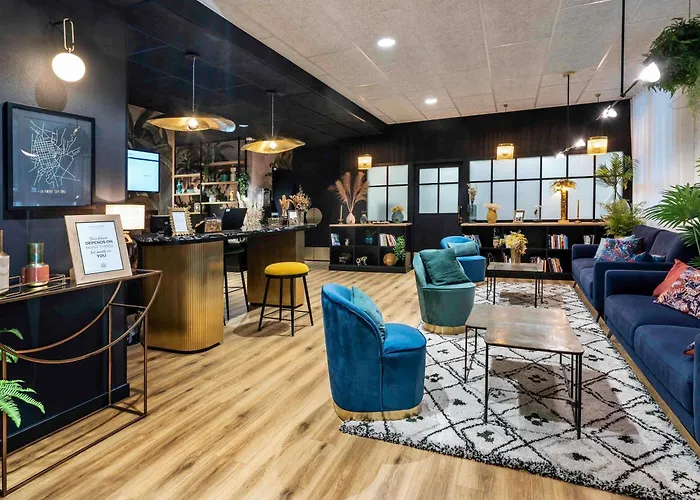 מלון Mercure Sur Yon 4*