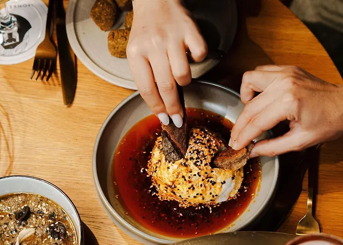 מלון Mercure Sur Yon