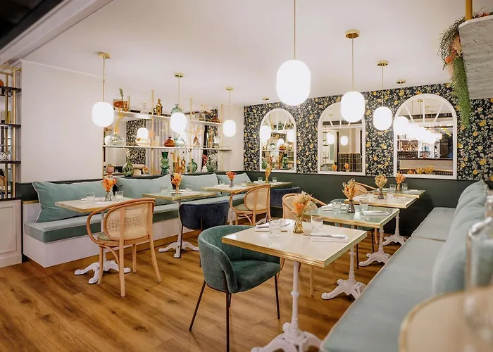 Mercure Sur Yon Hotel 4*