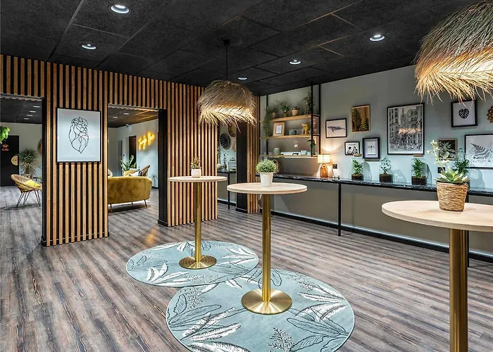 Mercure Sur Yon Hotel 4*